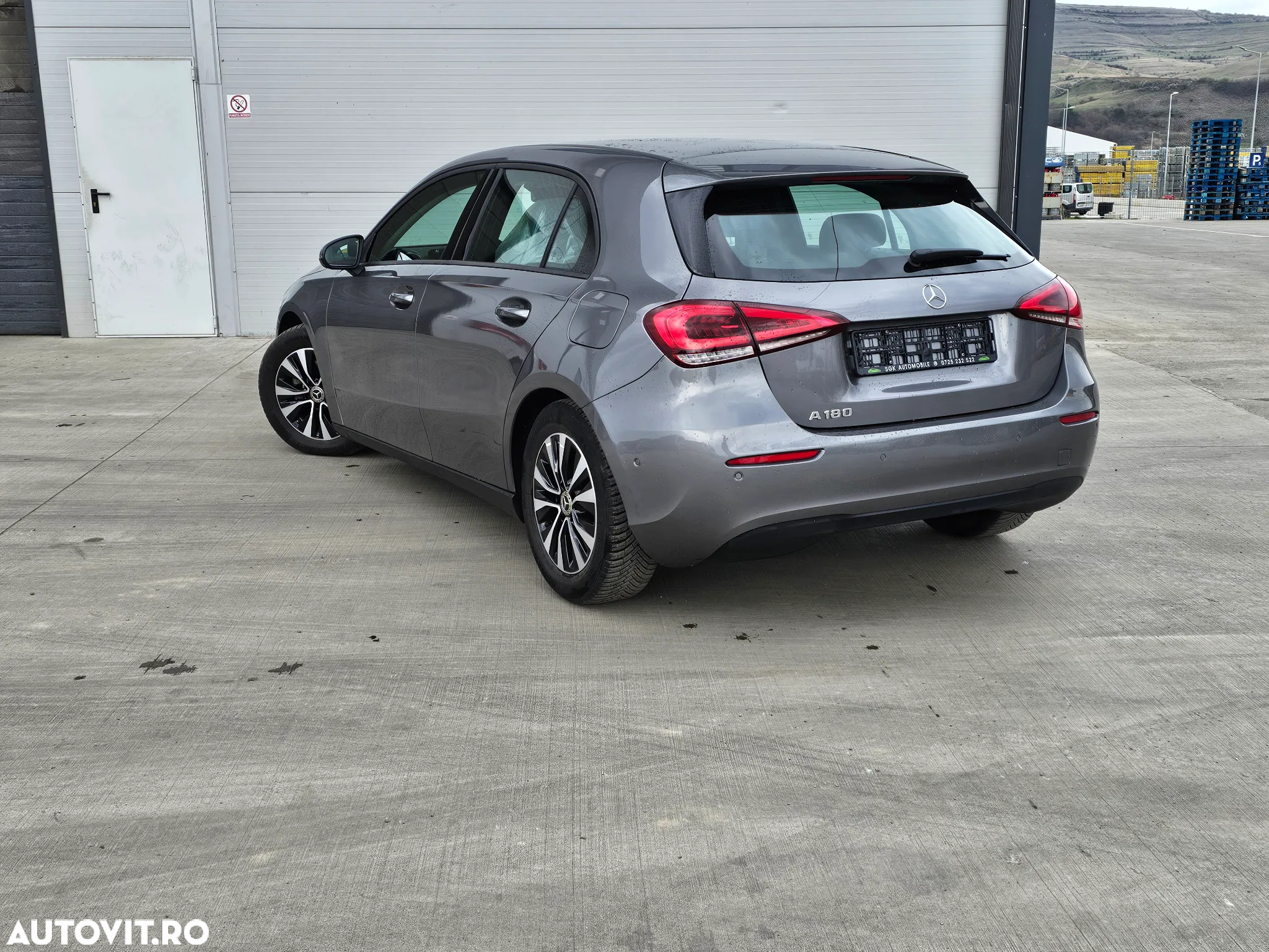 Mercedes-Benz A 180 7G-DCT Advanced Progressive - 3