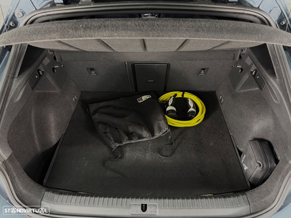 Cupra Formentor 1.4 e-Hybrid DSG VZ - 18