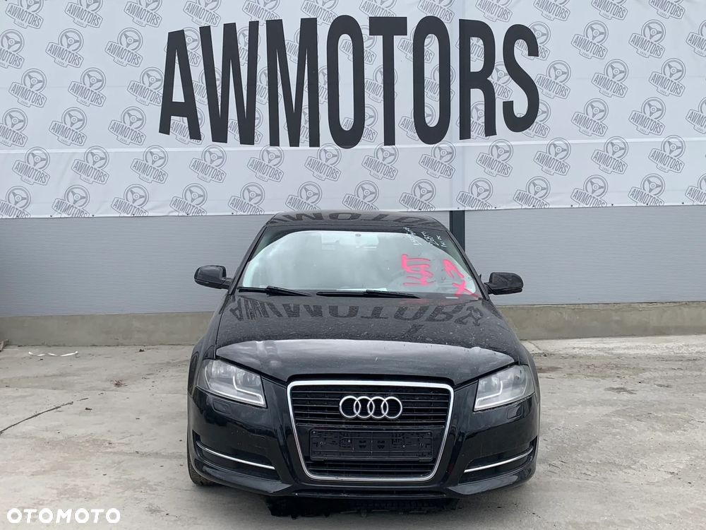 AUDI A3 8P 2011 *SAMOCHÓD NA CZĘŚCI* 4613 A2 / Y9B MASKA, LAMPA, DRZWI, LUSTERKO, ZDERZAK, GRILL, BŁOTNIK, KLAPA, BELKA, DESKA, FOTELE, KANAPA, ĆWIARTKA KIEROWNICA, TARCZE, ZACISKI, ZAWIESZENIE, KOMPLETNY PRZÓD, KOMPLETNY TYŁ, LICZNIK, ZEGARY, PRAWE LEWE PRZÓD TYŁ - 2