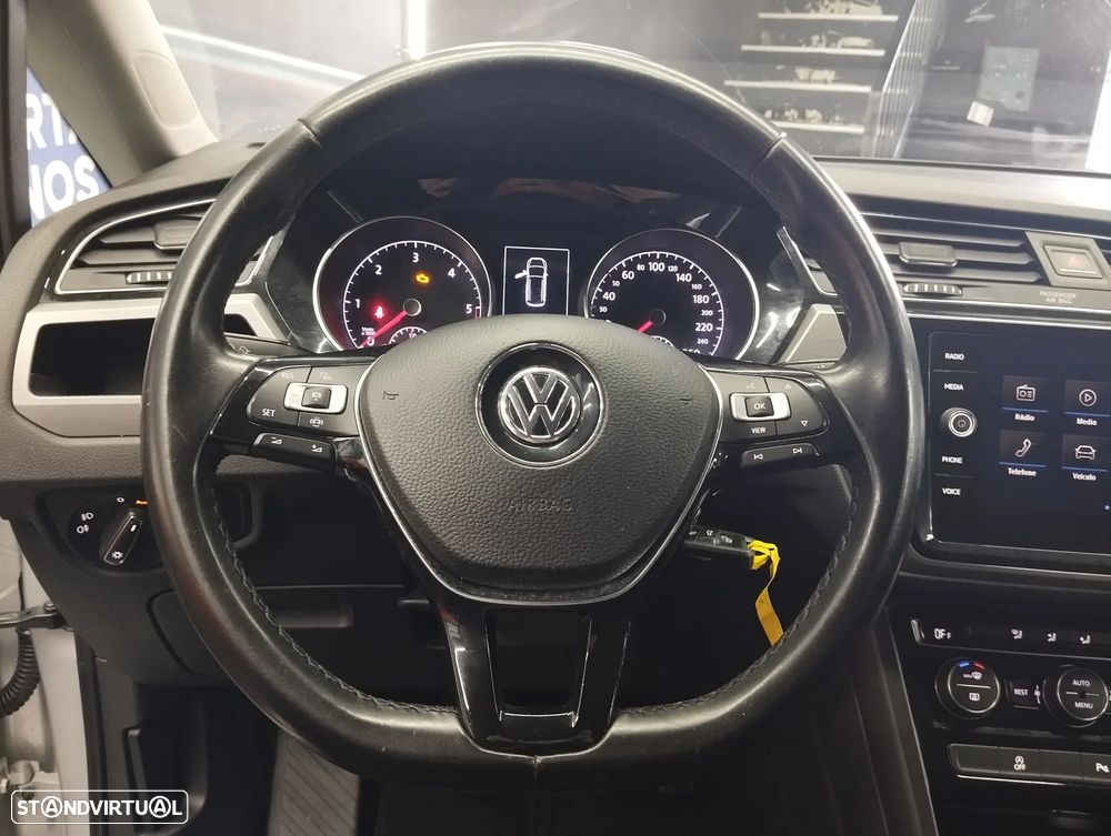 VW Touran 1.6 TDI Confortline - 20