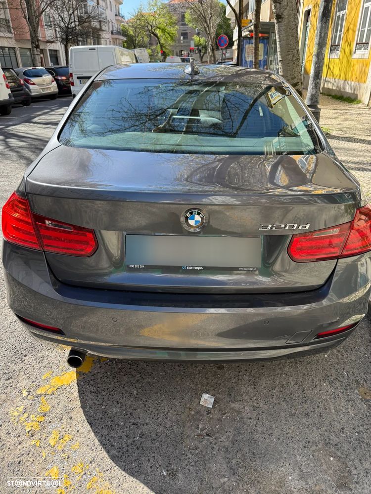 BMW 320 d - 3