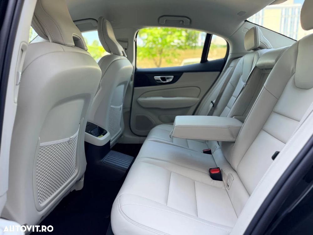 Volvo S60 - 13
