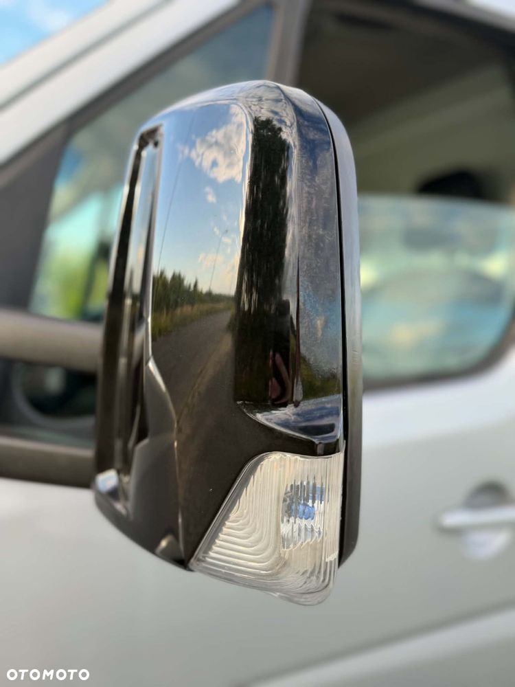 Mercedes-Benz Sprinter - 3