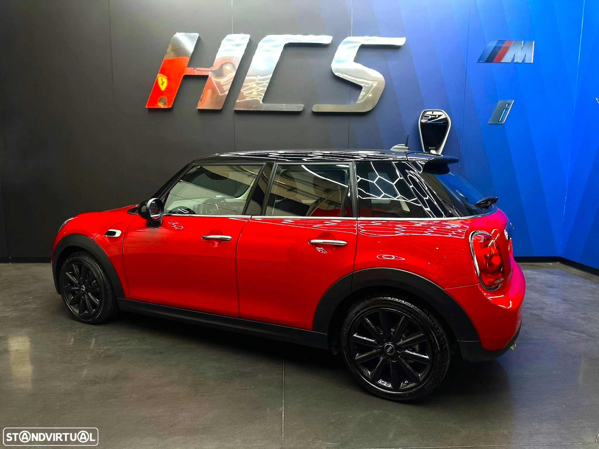 MINI 5 Portas Cooper D - 22
