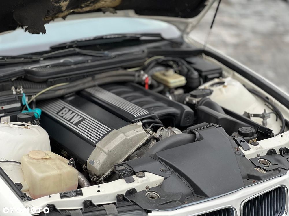 BMW Seria 3 - 10