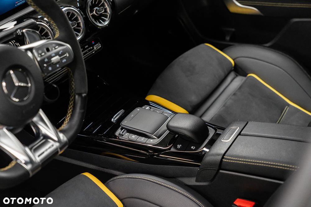 Mercedes-Benz Klasa A 45 S AMG 4-Matic Street Style Edition 8G-DCT - 32