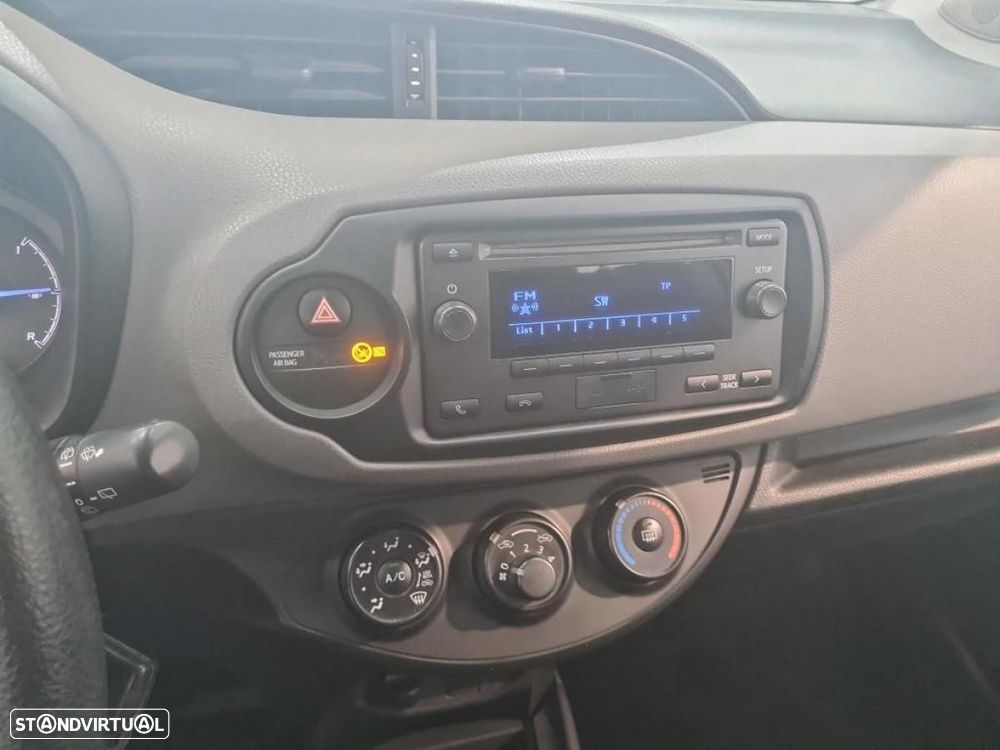 Toyota Yaris bizz 1.0 VVT-i c/IVA - 3