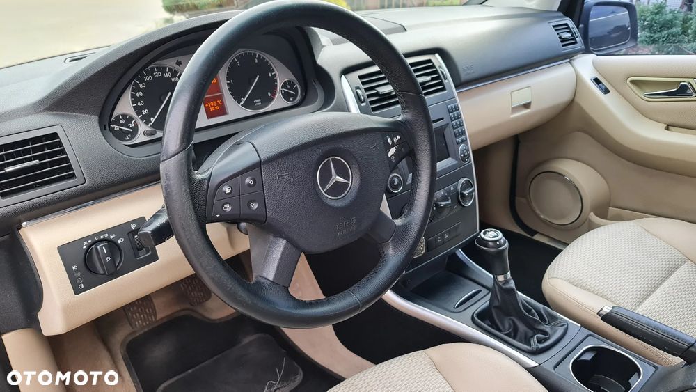 Mercedes-Benz Klasa B 180 CDI - 6