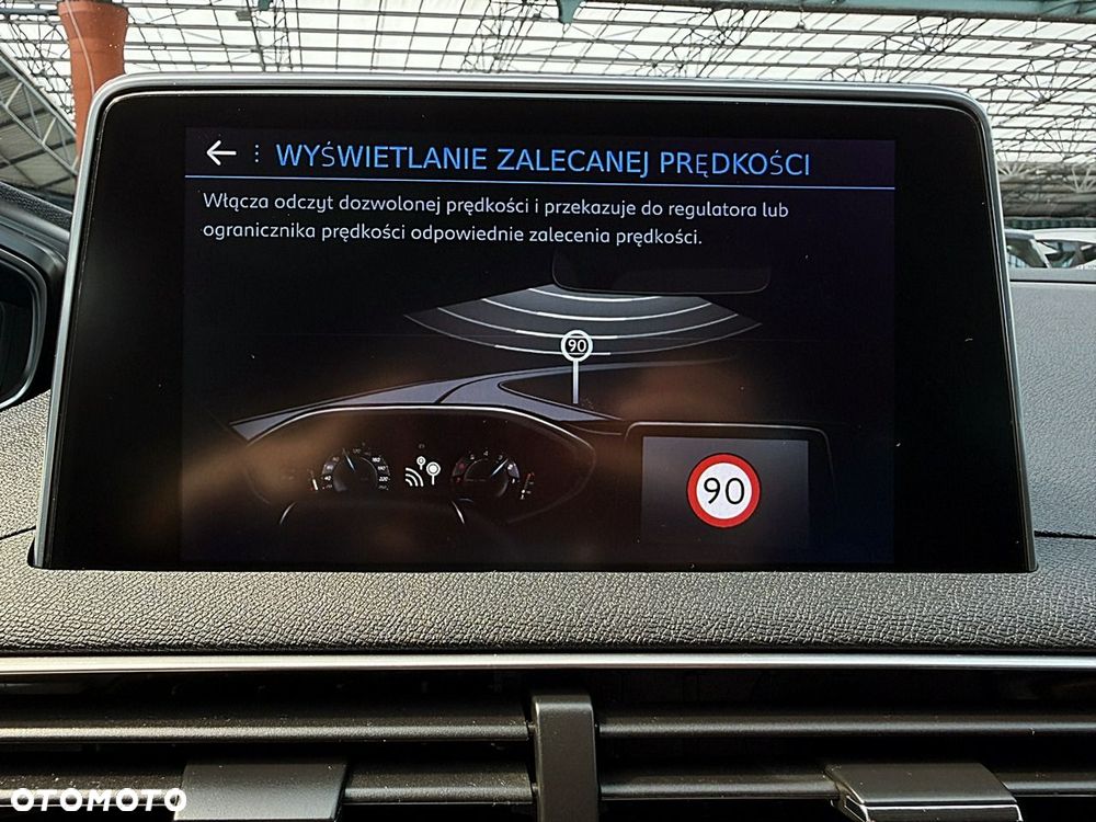 Peugeot 5008 - 26