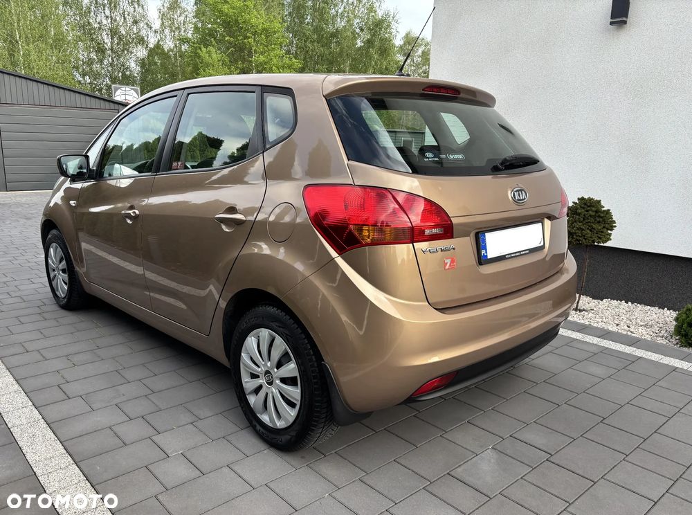 Kia Venga 1.4 L - 3