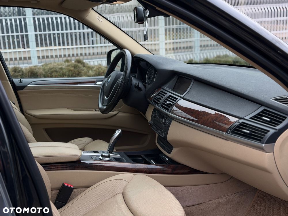 BMW X5 - 11
