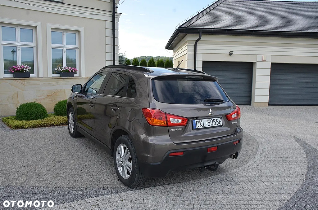 Mitsubishi ASX 1.8 DID Instyle NAVI 4WD AS&G - 2