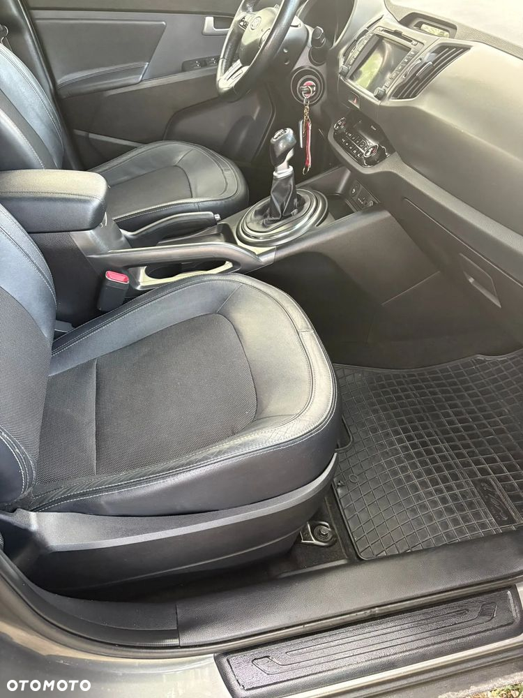 Kia Sportage - 13