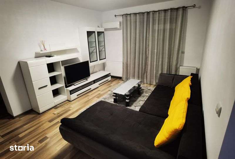 Apartament 3 camere de inchiriat — fotografia 1