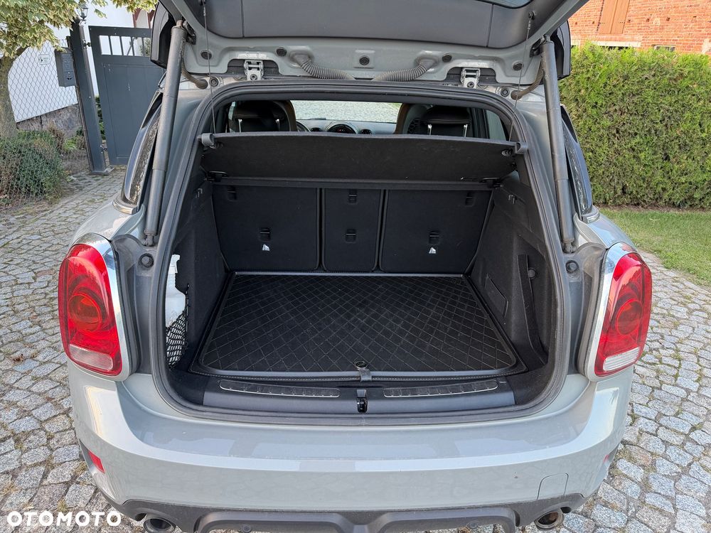 MINI John Cooper Works - 15