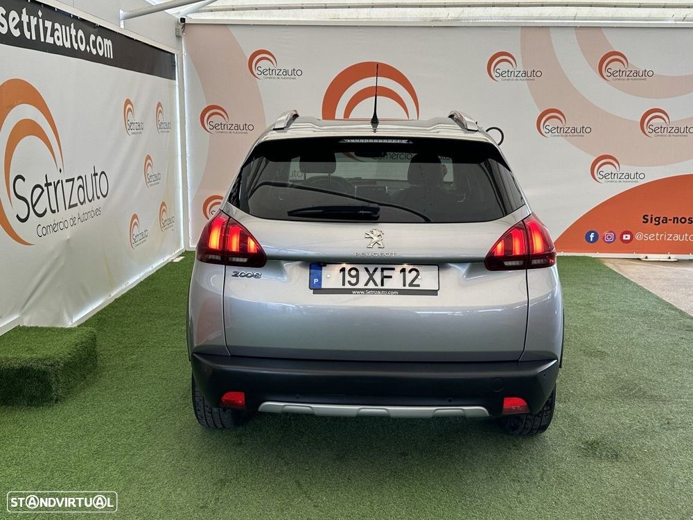 Peugeot 2008 1.2 PureTech Allure - 7