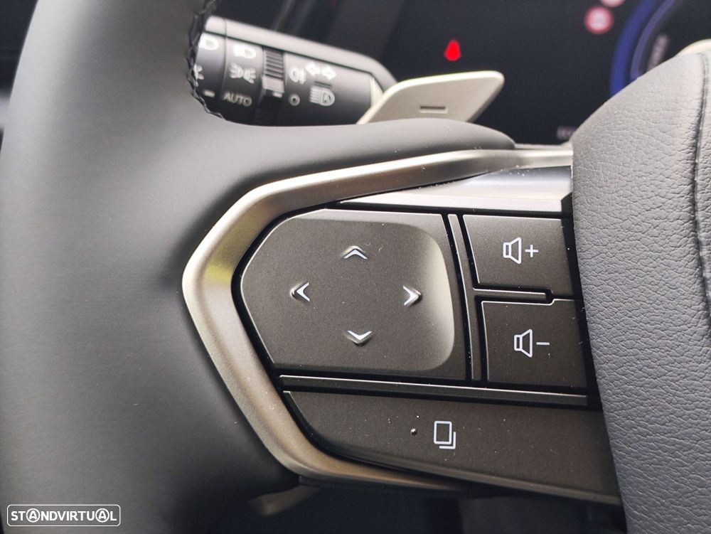 Lexus RZ 300e Premium - 25