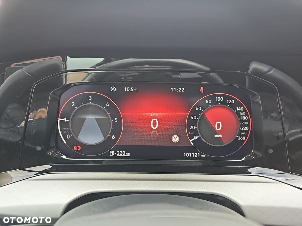 Volkswagen Golf 2.0 TDI Life - 16