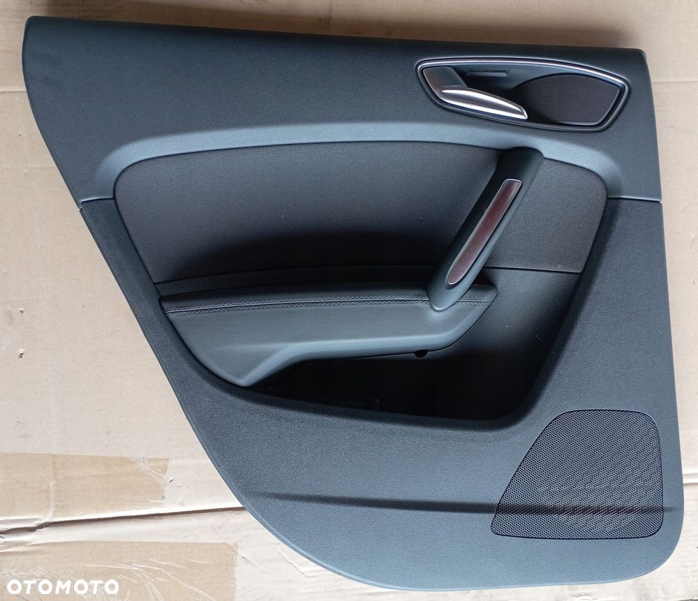 AUDI A1 8X TAPICERKA TYŁ LEWA BOCZEK SPORTBACK 5D 10- - 1