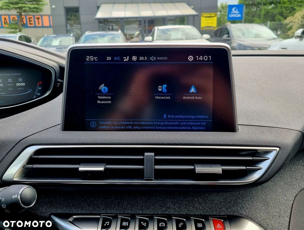 Peugeot 3008 1.5 BlueHDi Allure S&S - 21