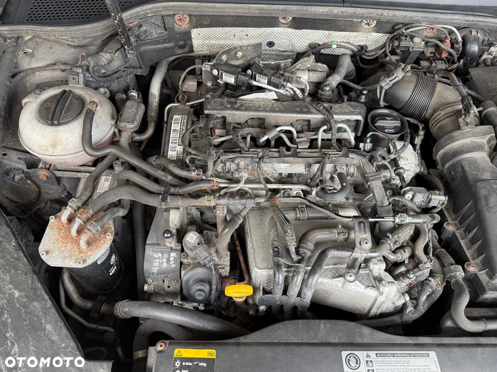 Volkswagen Passat - 8