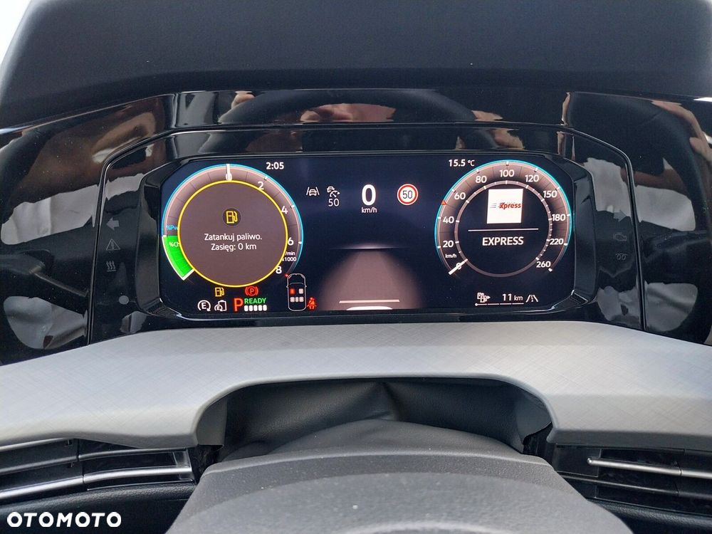 Volkswagen Golf - 11