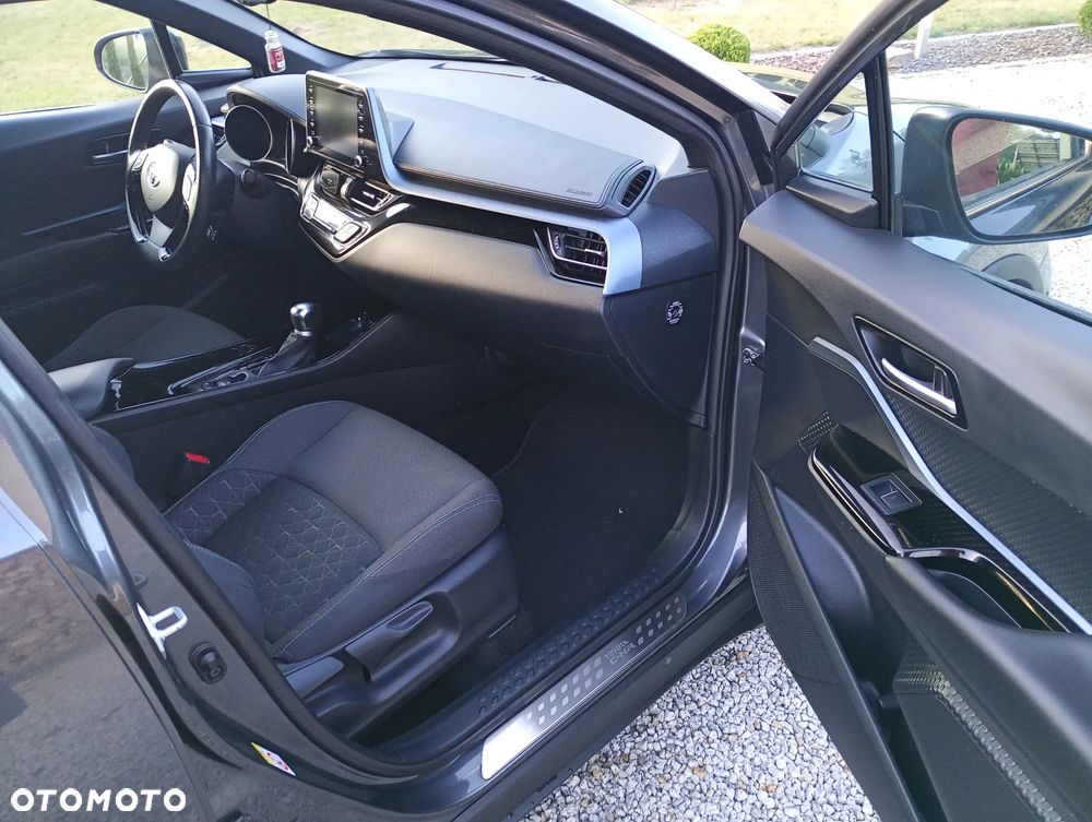 Toyota C-HR 1.8 Hybrid Dynamic - 10