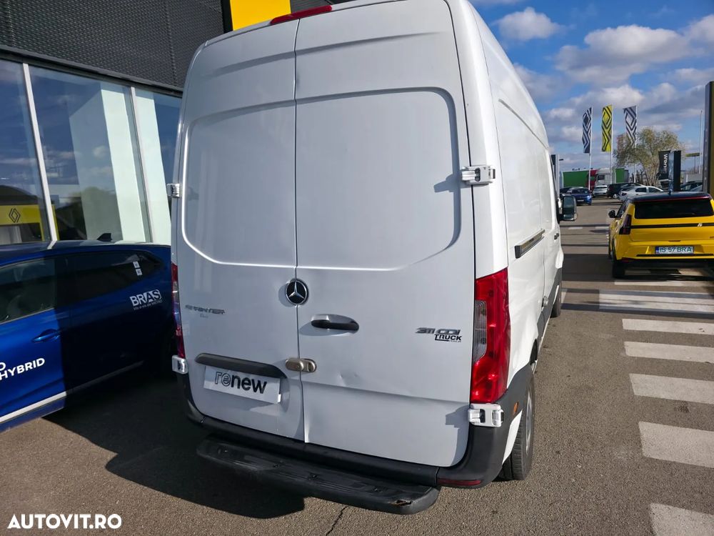 Mercedes-Benz SPRINTER - 2