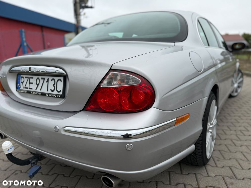 Jaguar S-Type - 35