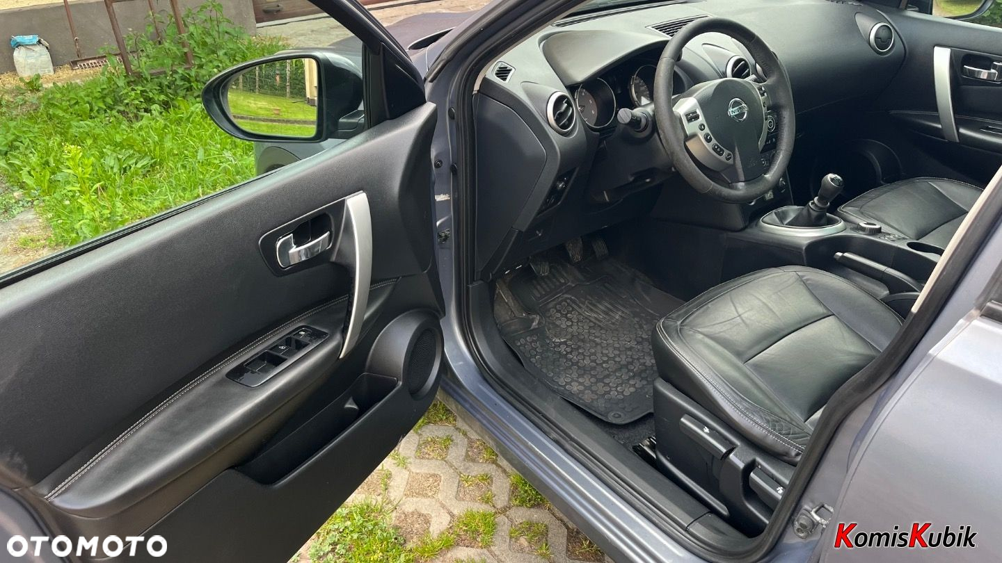 Nissan Qashqai - 12