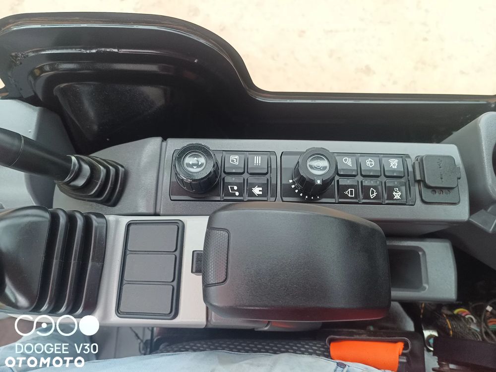 Caterpillar 301.8 - 8