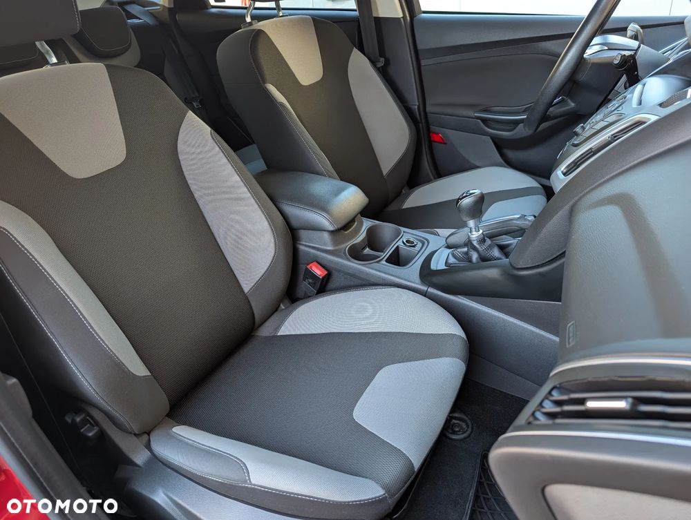 Ford Focus 1.0 EcoBoost Trend Sport - 23