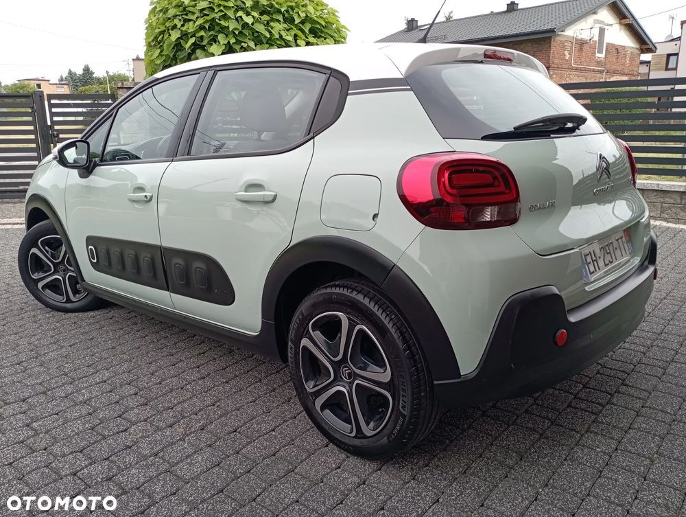 Citroën C3 Pure Tech 82 SHINE - 3
