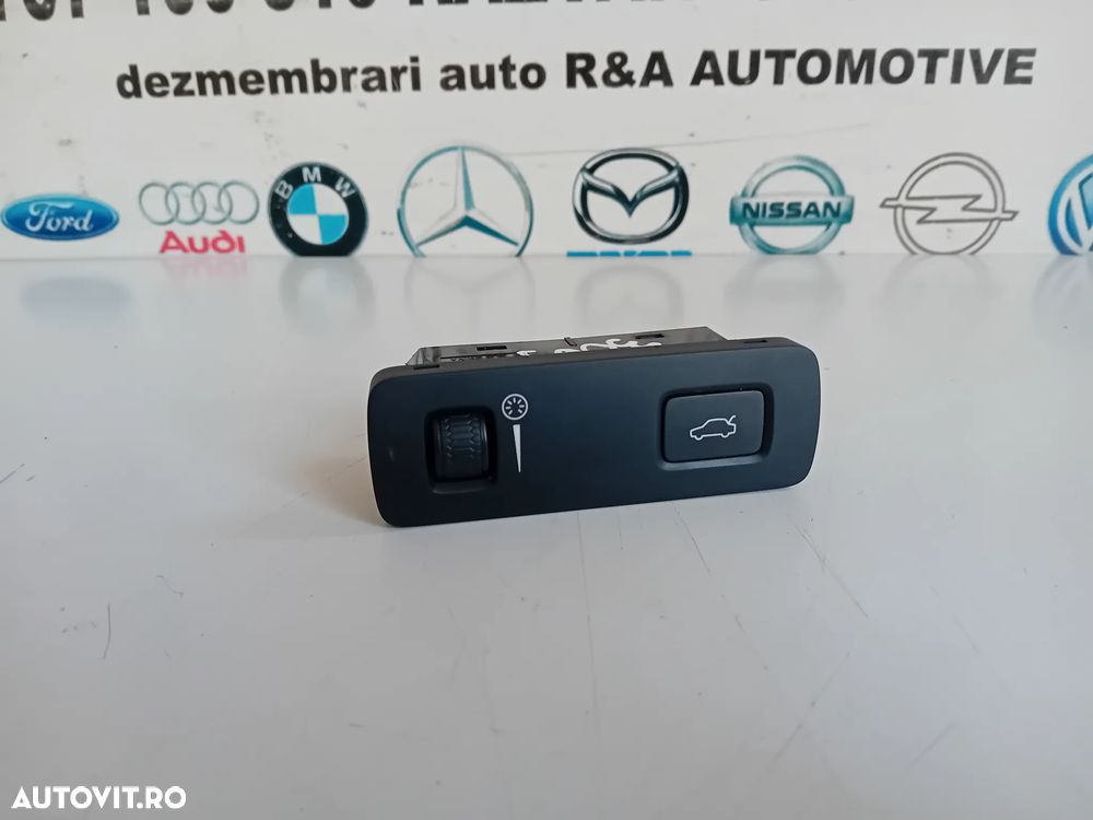 Buton interior Deschidere Portbagaj Haion Volvo S90 V90 An 2016-2020 - 2