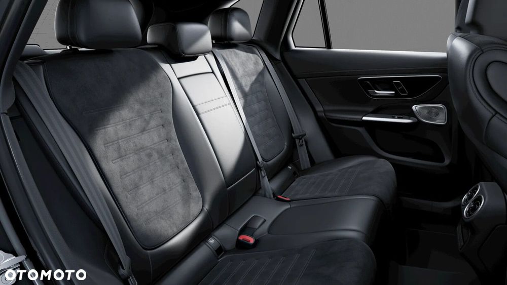 Mercedes-Benz GLC - 17