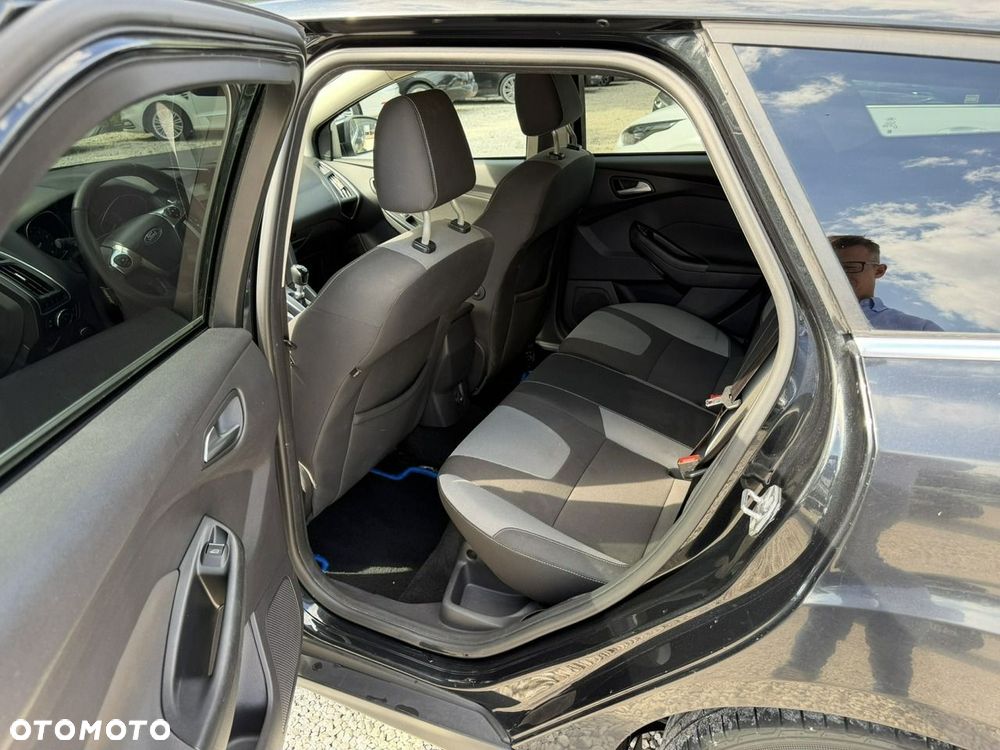 Ford Focus 1.6 EcoBoost Titanium - 9