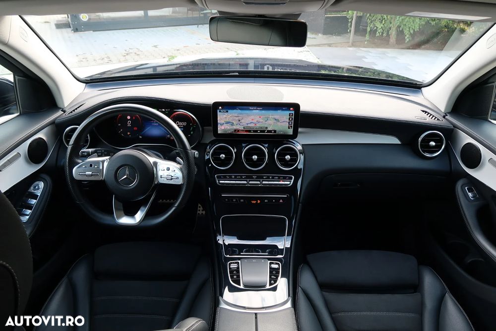 Mercedes-Benz GLC 300 de 4Matic 9G-TRONIC AMG Line - 17