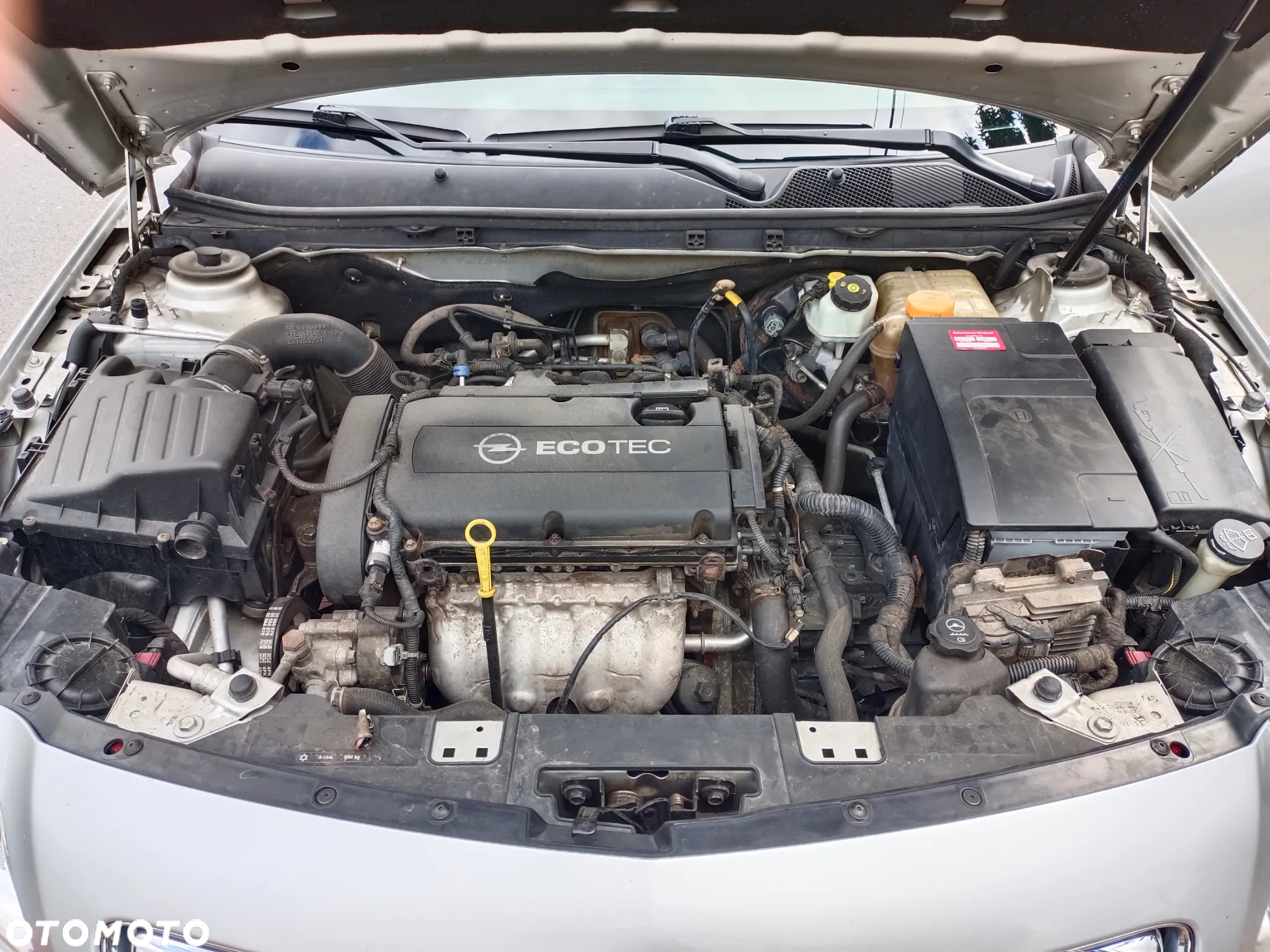 Opel Insignia 1.8 Sport - 10