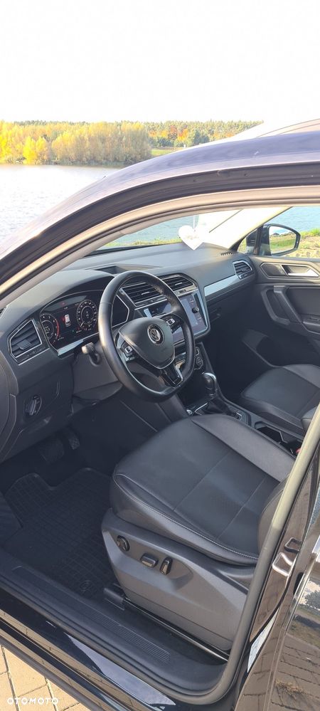 Volkswagen Tiguan - 12