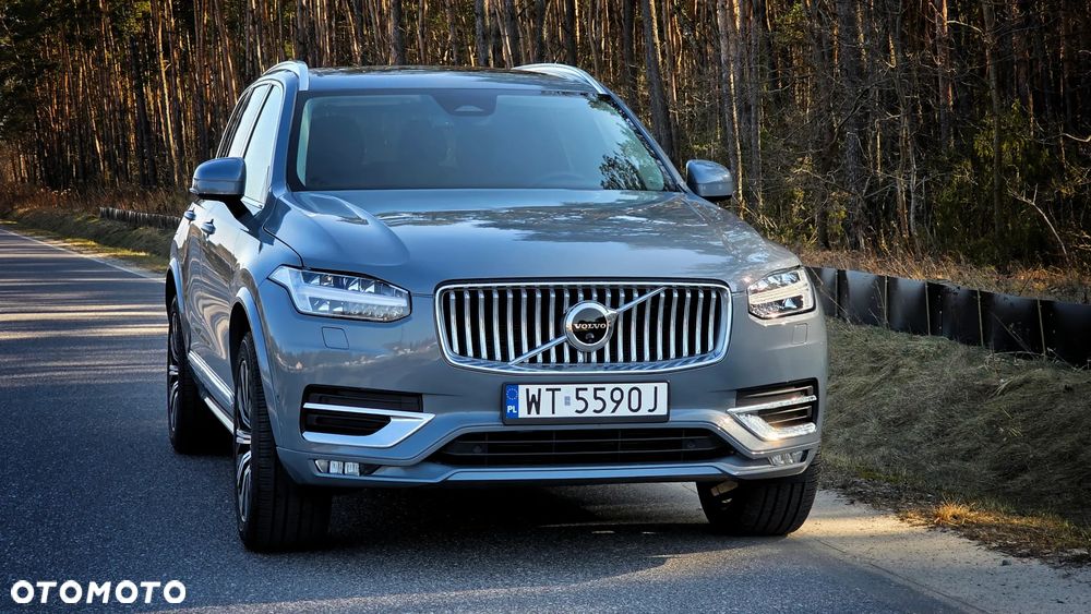 Volvo XC 90 - 1