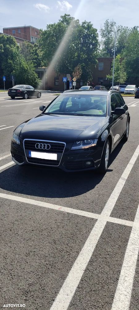 Audi A4 - 1
