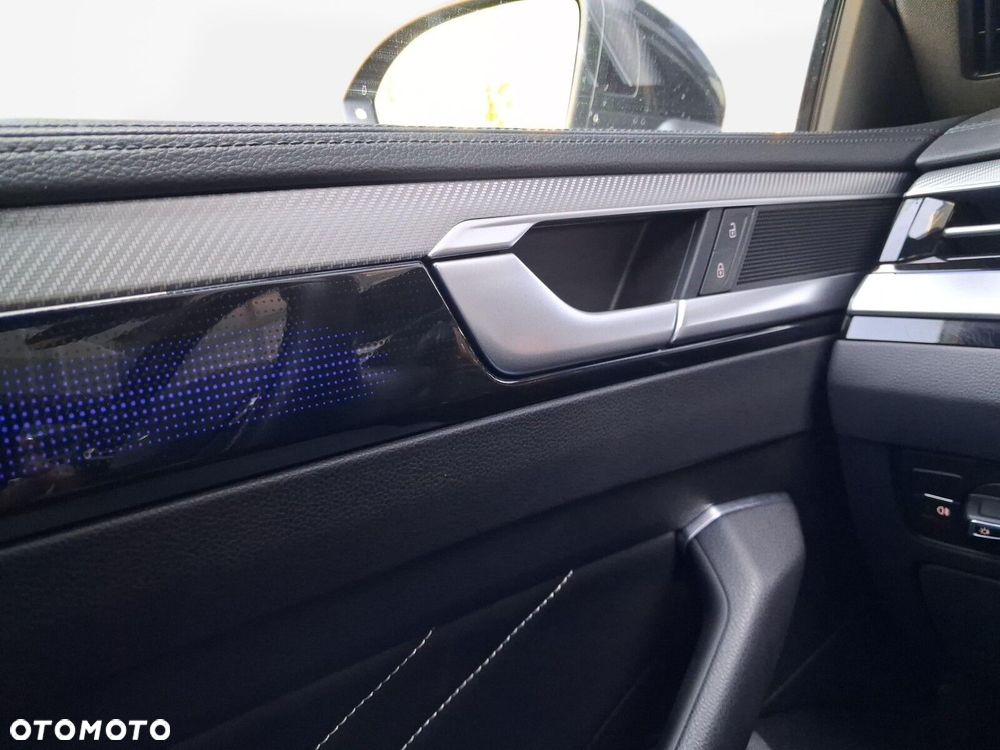 Volkswagen Arteon 2.0 TSI R-Line DSG - 33