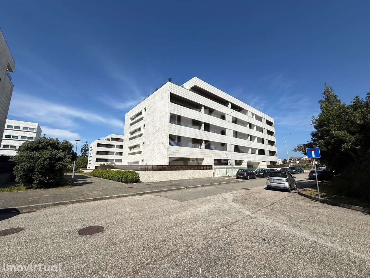 APARTAMENTO T1 EM ARCOZELO PARA ARRENDAMENTO - Grande imagem: 2/21