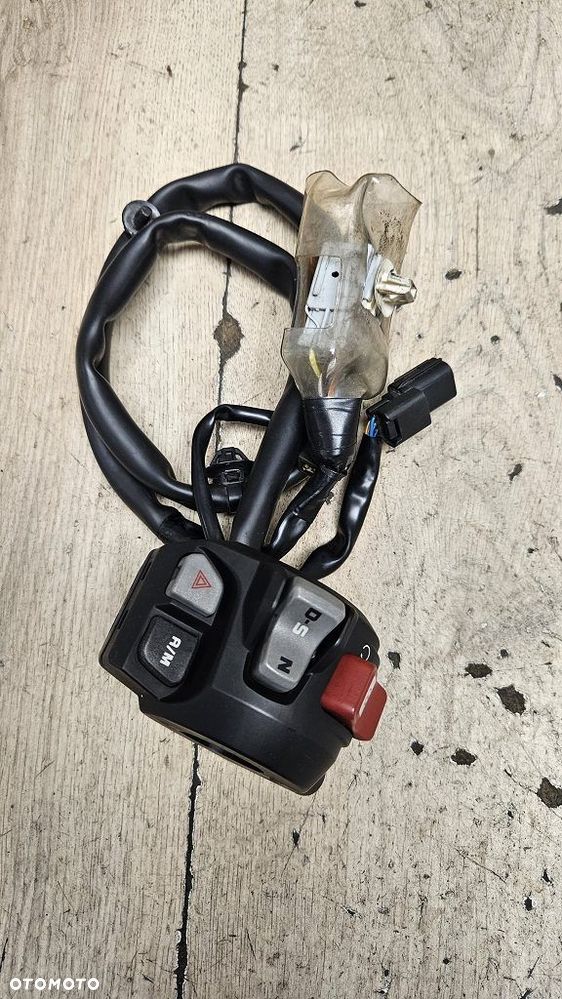 Przełącznik prawy Honda CRF 1000 Africa Twin  35130-MJP-G82 - 9