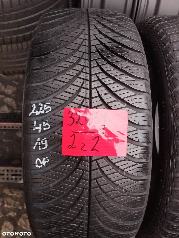 225 45 19 Goodyear Vector 4 Seasons 2szt Całoroczne - 2