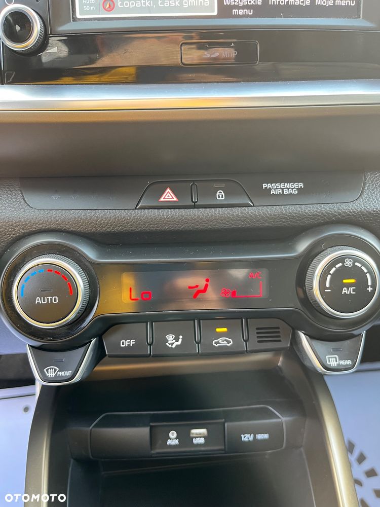 Kia Stonic 1.4 L - 33