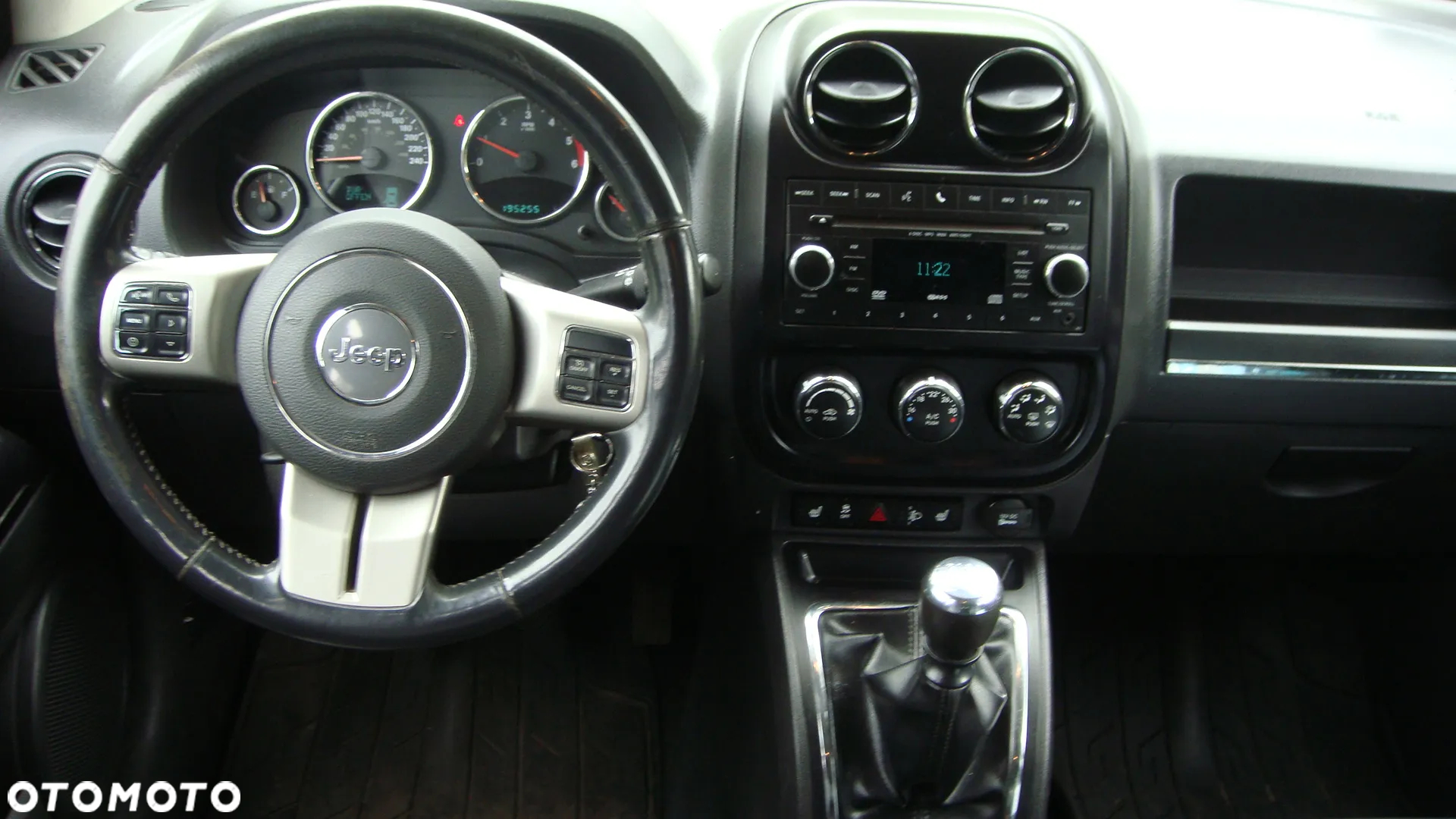 Jeep Compass 2.2 CRD 4x4 70th Anniv - 8