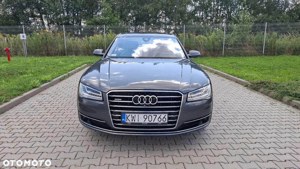 Audi A8 4.0 TFSI cylinder on demand quattro tiptronic Lang - 2