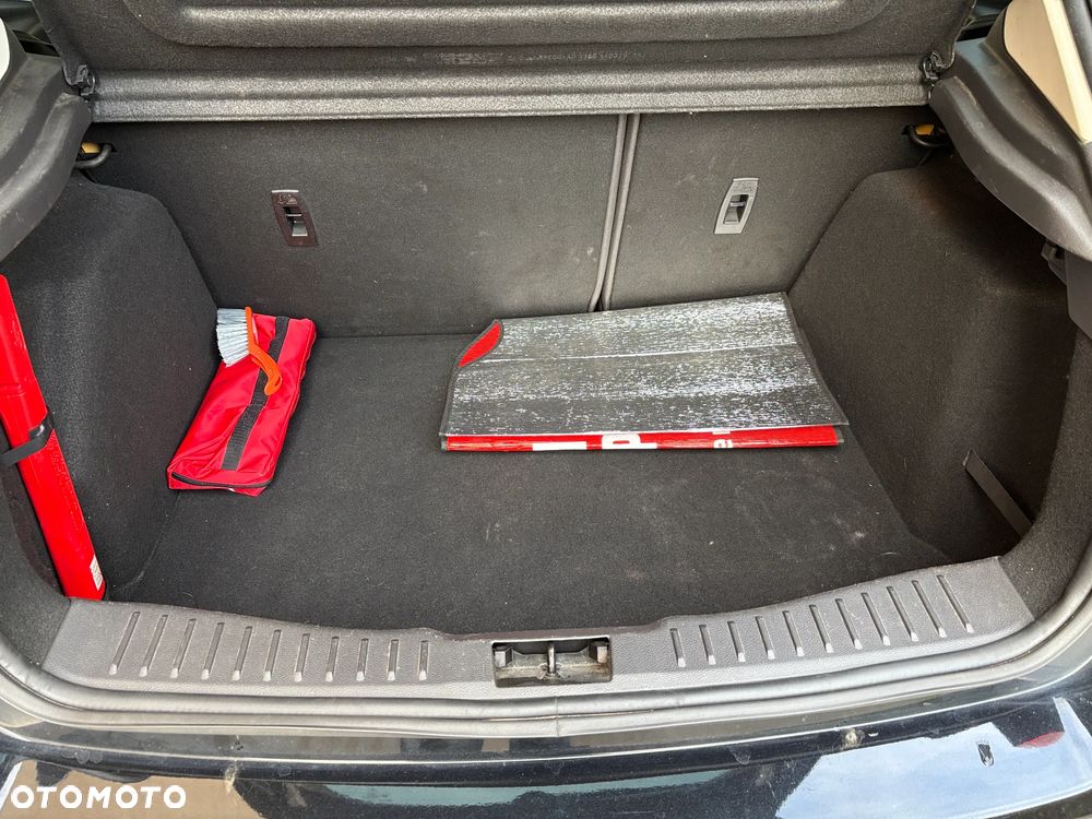 Ford Focus 1.0 EcoBoost Start-Stopp-System TREND - 8