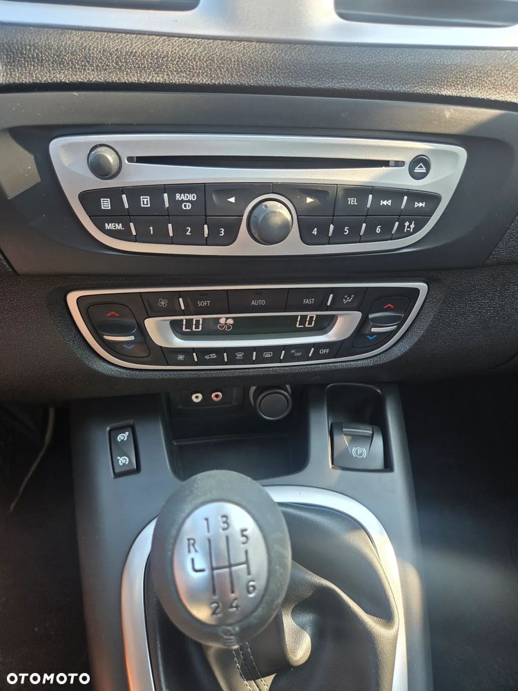 Renault Scenic dCi 130 FAP Bose Edition - 14